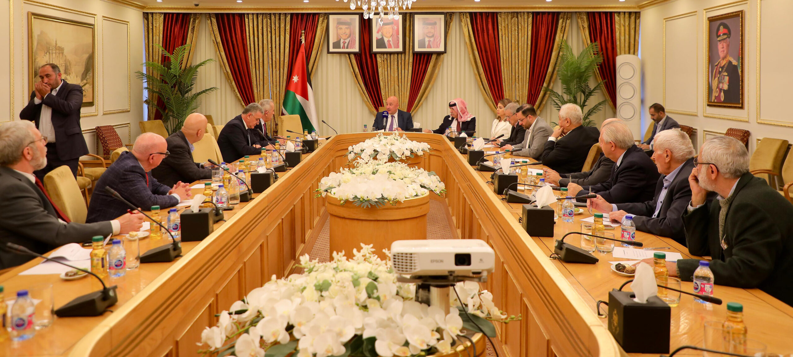 لجنة الأعيان تبحث استراتيجية وزارة الثقافة ومبادرة توثيق السردية الأردنية