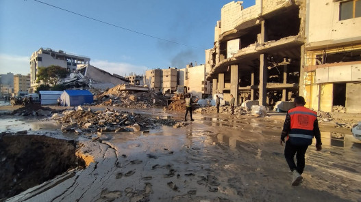 صورة حول : غزة تغرق تحت الأمطار: بنية مدمّرة وخطر إنساني يتصاعد مع دخول الشتاء غزة تغرق تحت الأمطار: بنية مدمّرة وخطر إنساني يتصاعد مع دخول الشتاء