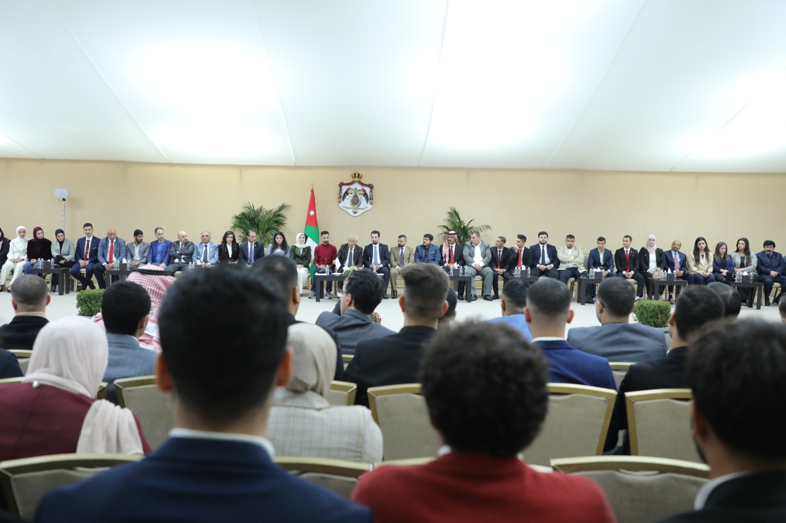 العيسوي: القيادة الهاشمية تراهن على جيل يؤمن بوطنه ويصنع مستقبله