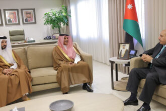 القاضي يستقبل السفير القطري