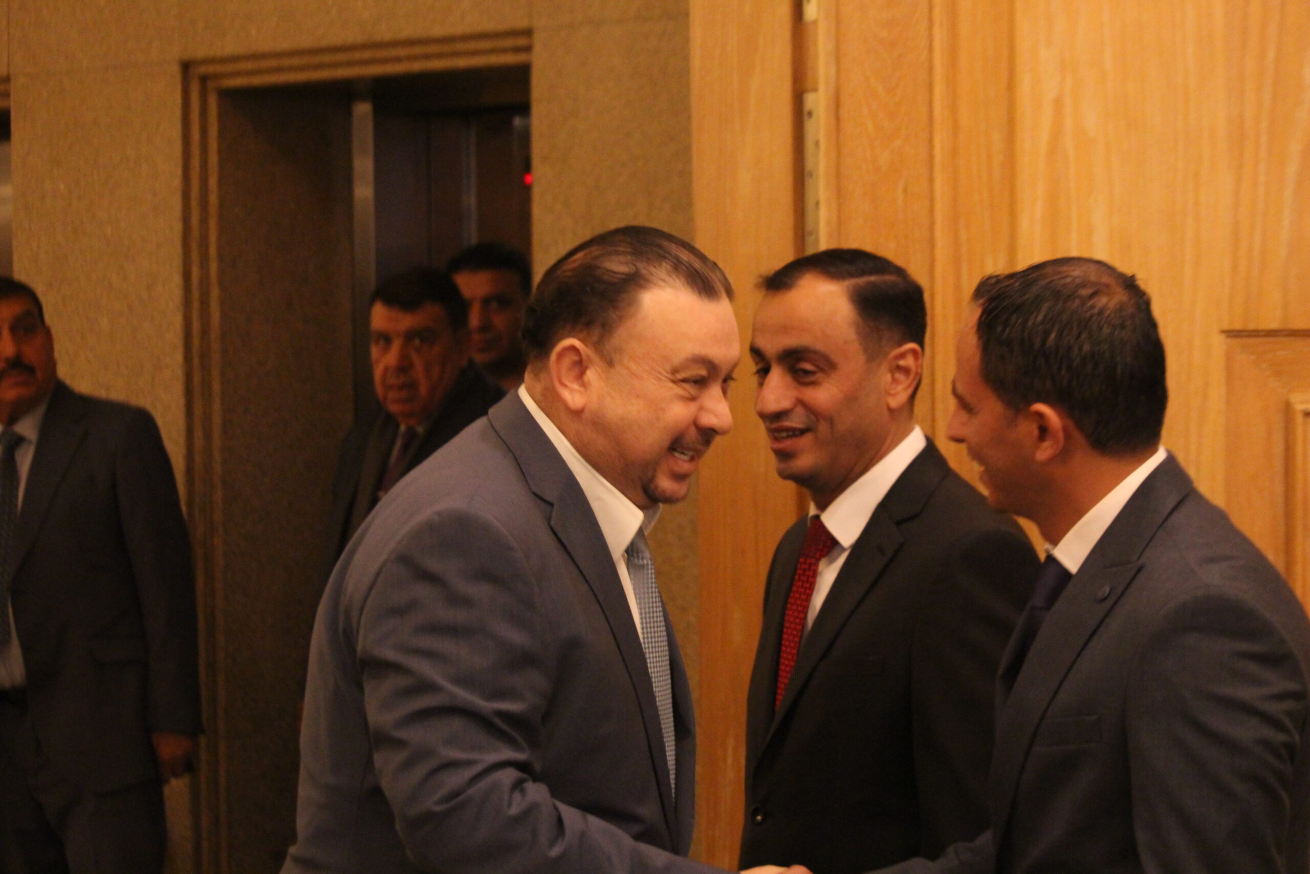 الكابتن الطيار دريد اللواما يولم بمناسبة زفاف نجله