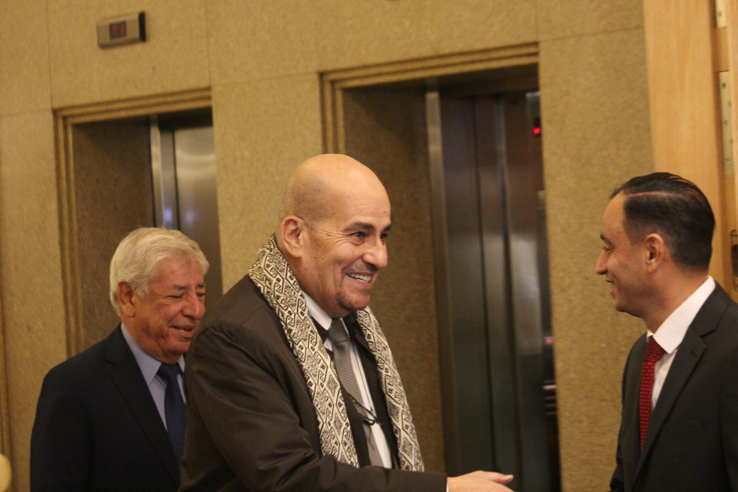 الكابتن الطيار دريد اللواما يولم بمناسبة زفاف نجله