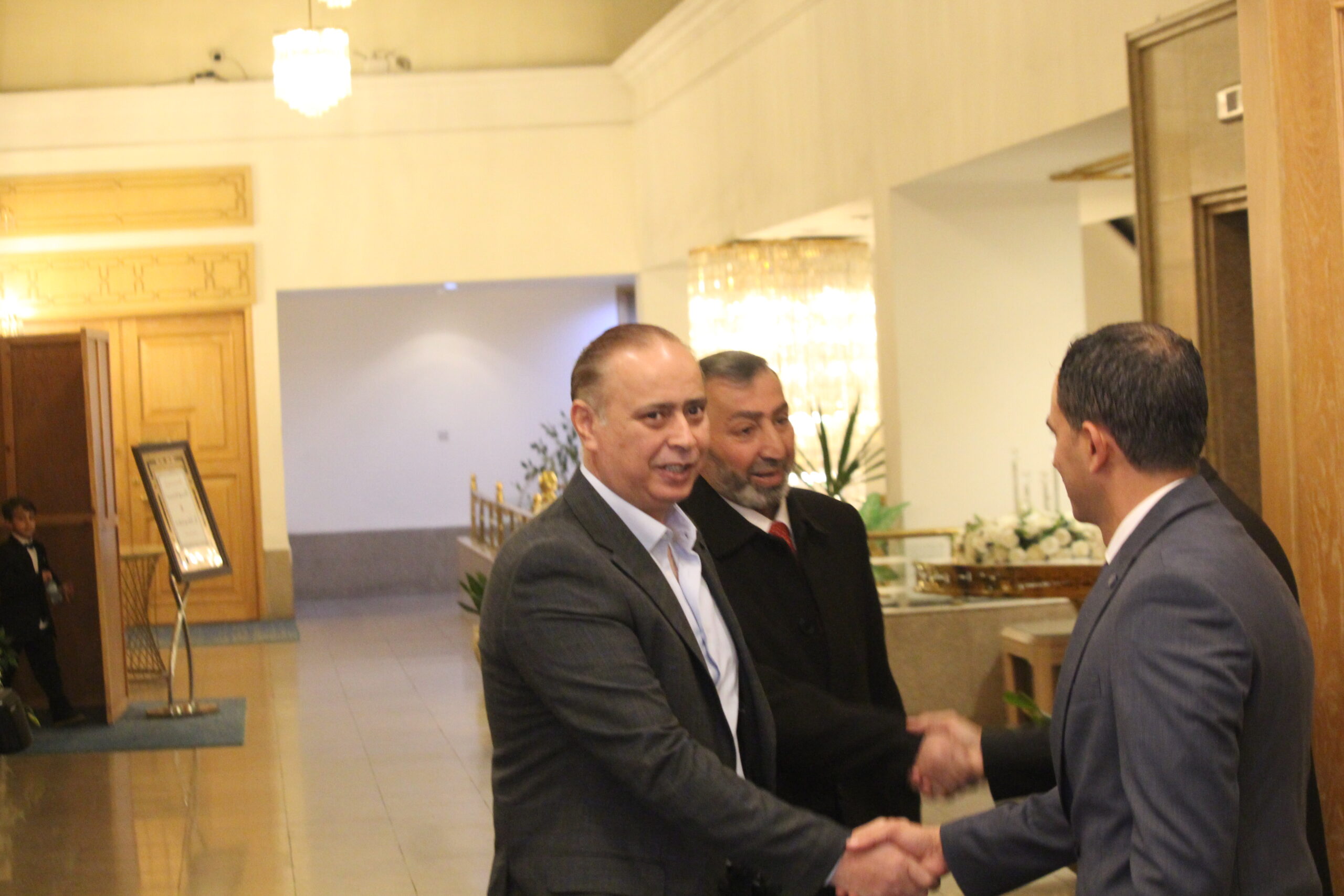 الكابتن الطيار دريد اللواما يولم بمناسبة زفاف نجله