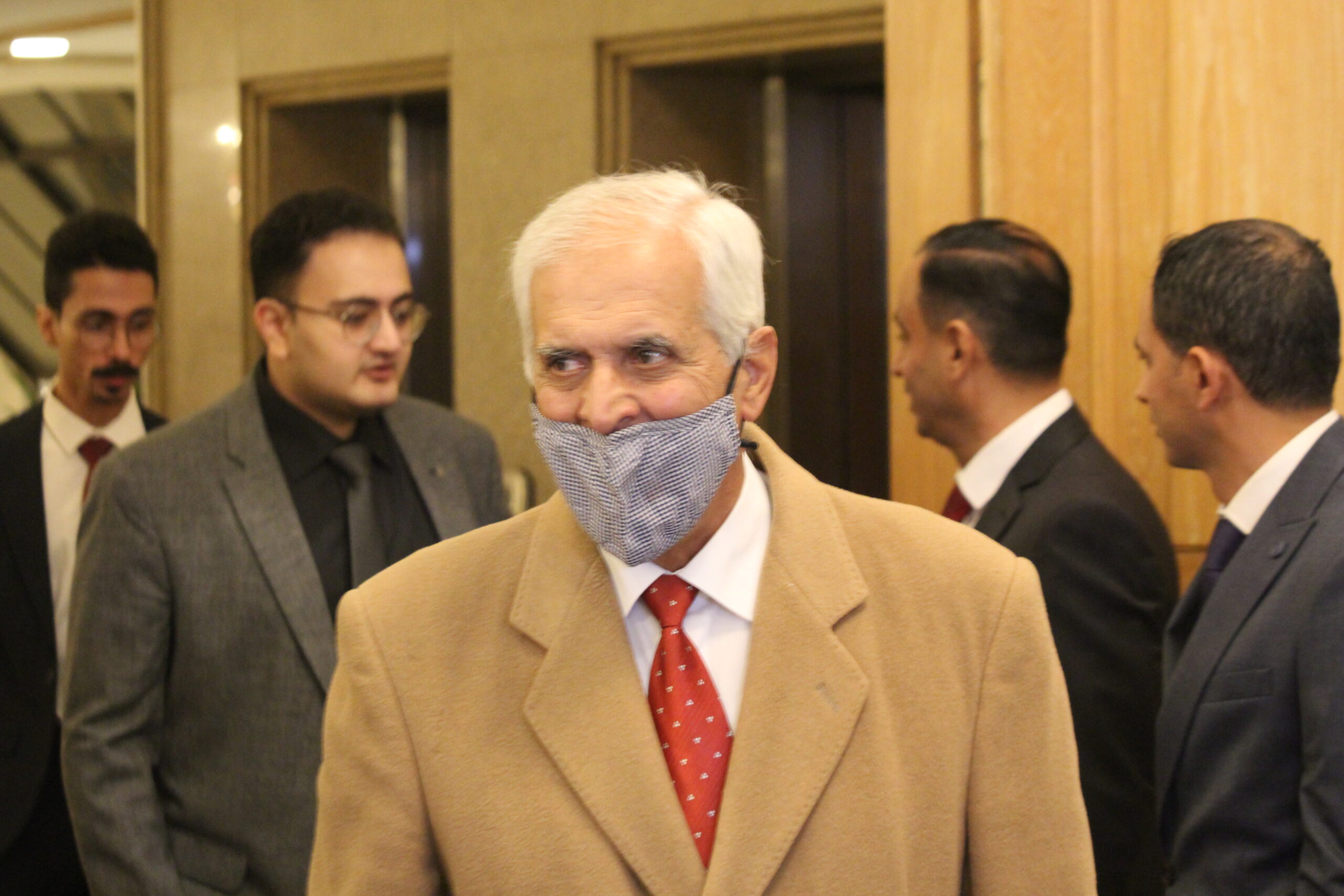 الكابتن الطيار دريد اللواما يولم بمناسبة زفاف نجله