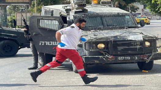 صورة حول : الهلال الأحمر الفلسطيني: 25 ألف نازح من شمال الضفة الهلال الأحمر الفلسطيني: 25 ألف نازح من شمال الضفة