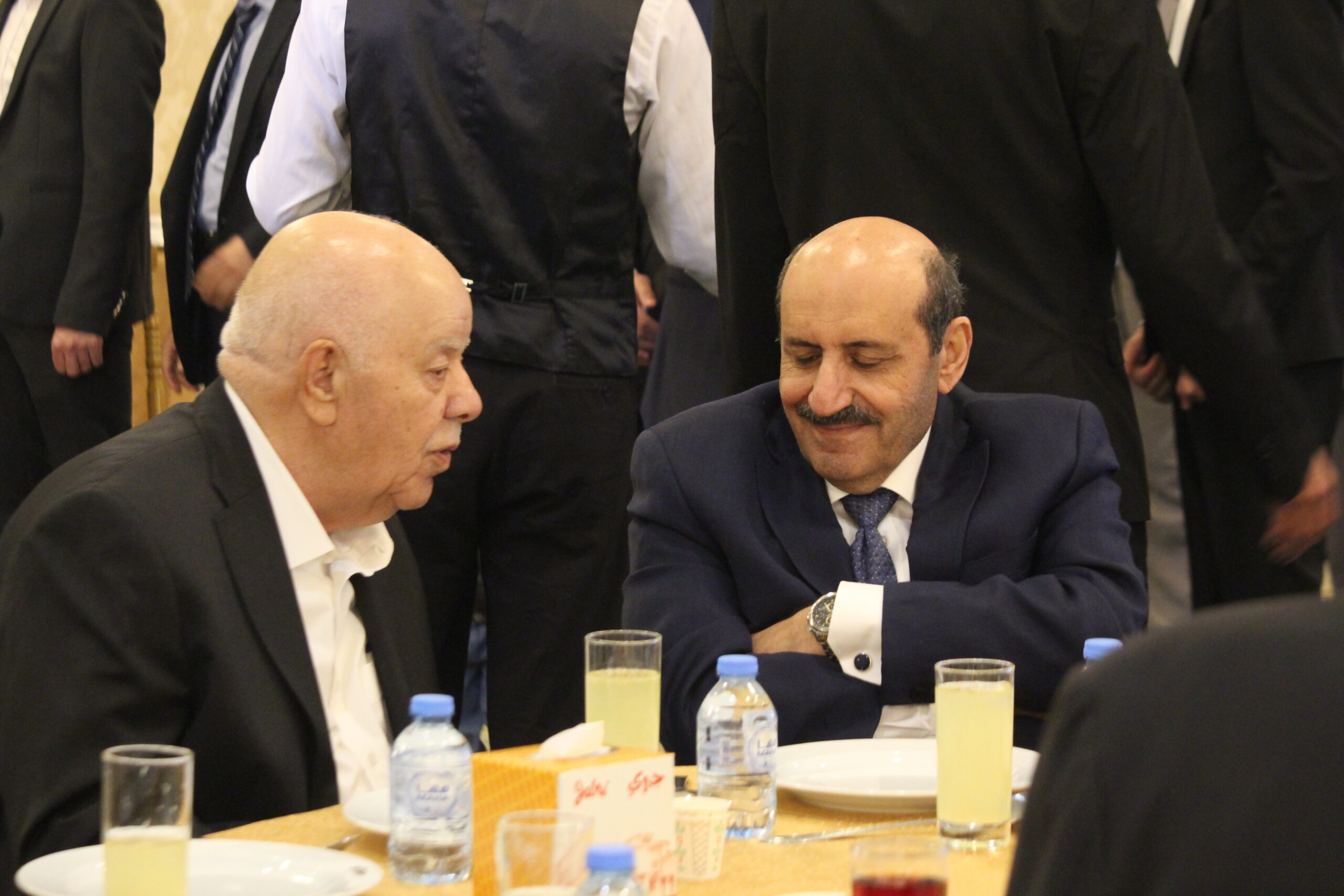 الكابتن الطيار دريد اللواما يولم بمناسبة زفاف نجله