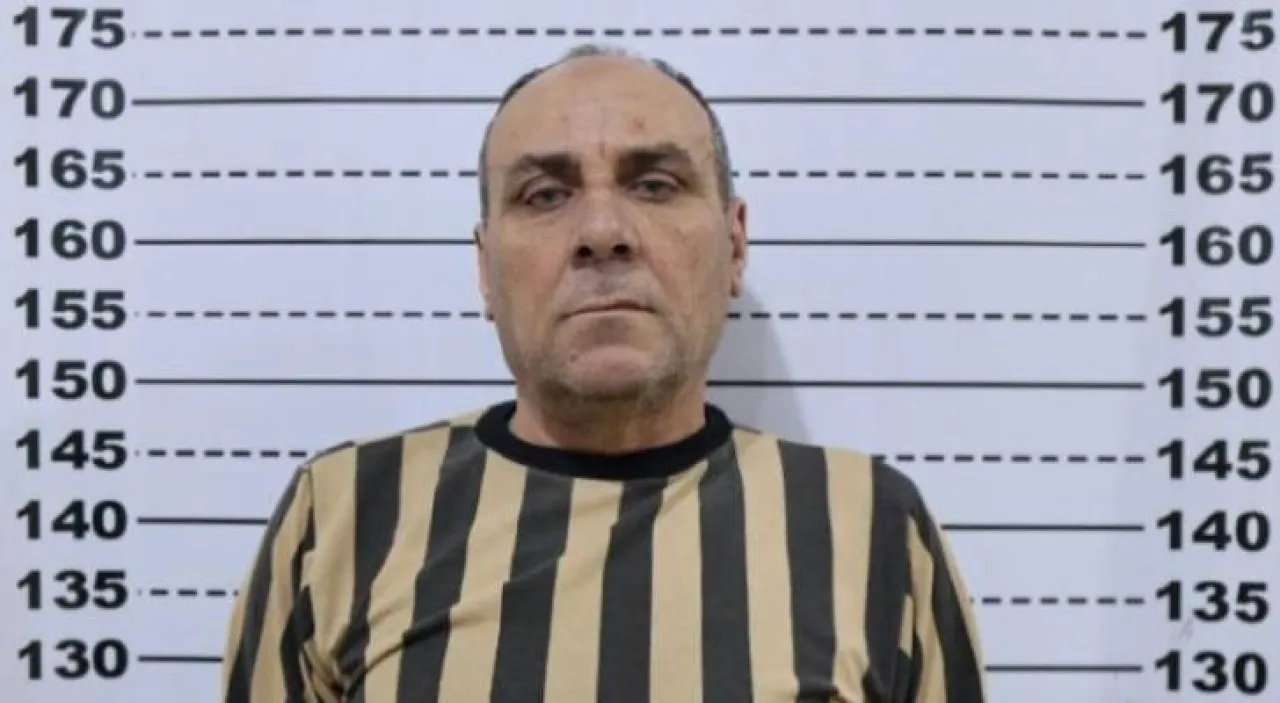 صورة حول : القبض على متورط بارتكاب اعتداءات خطيرة بحق المدنيين بعهد نظام الأسد القبض على متورط بارتكاب اعتداءات خطيرة بحق المدنيين بعهد نظام الأسد