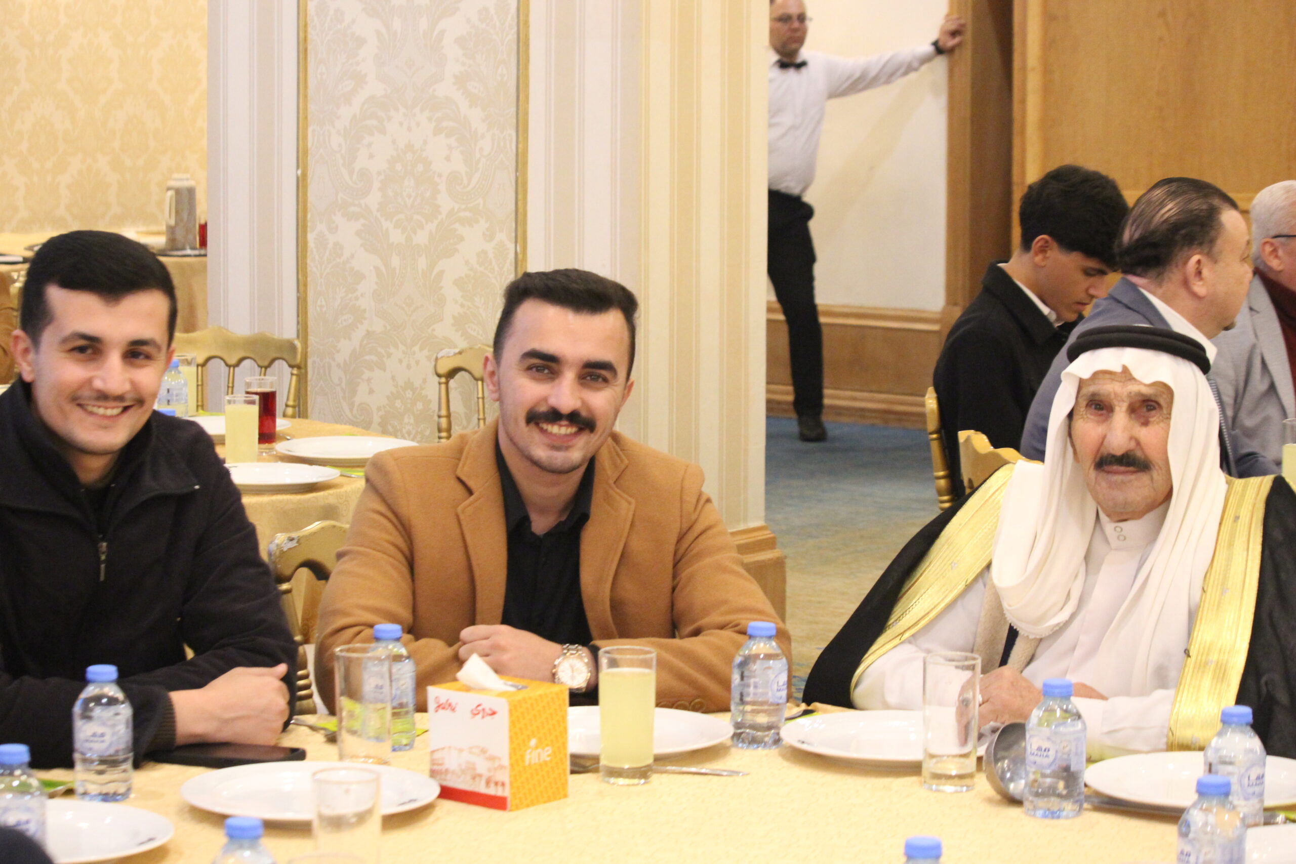 الكابتن الطيار دريد اللواما يولم بمناسبة زفاف نجله