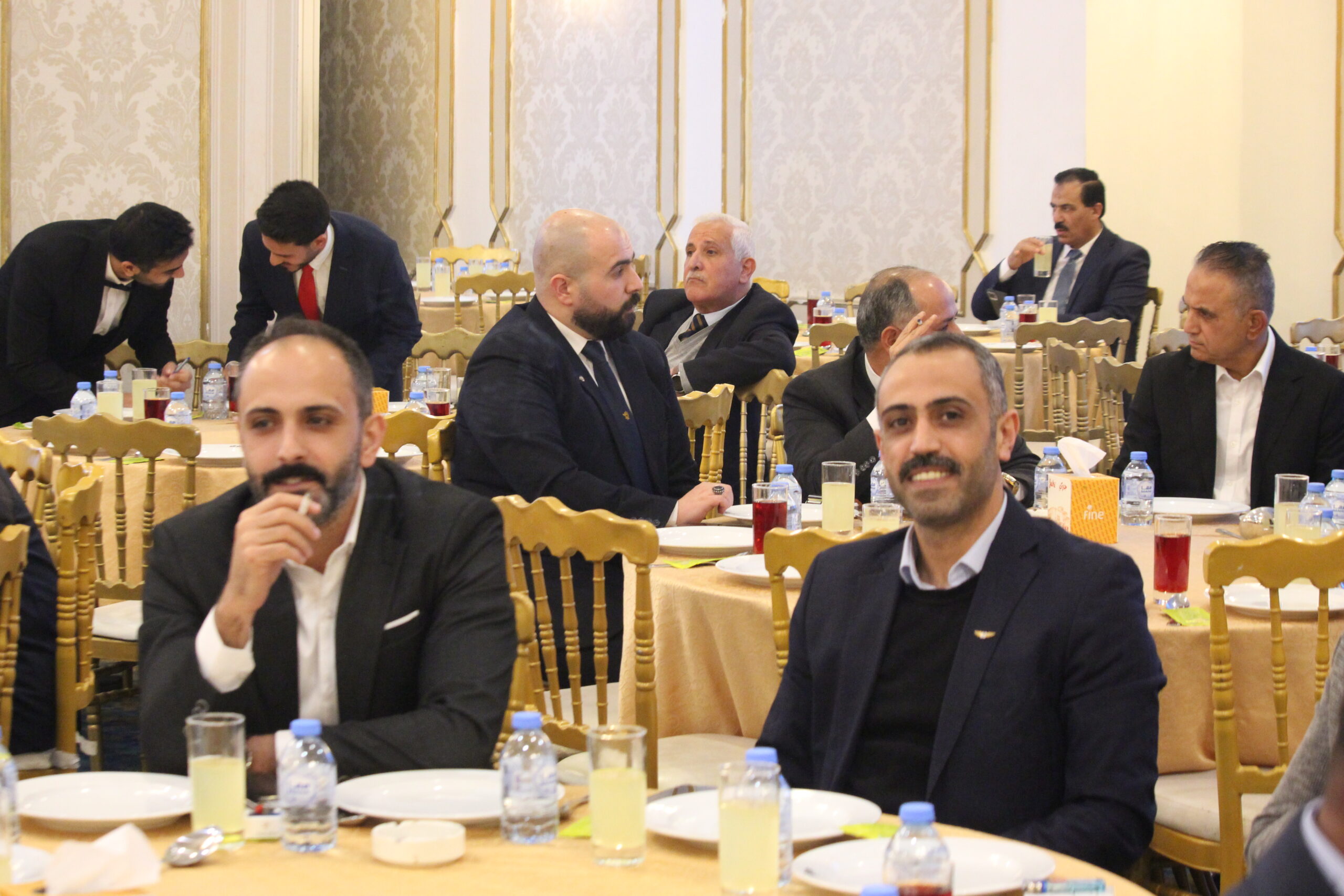 الكابتن الطيار دريد اللواما يولم بمناسبة زفاف نجله