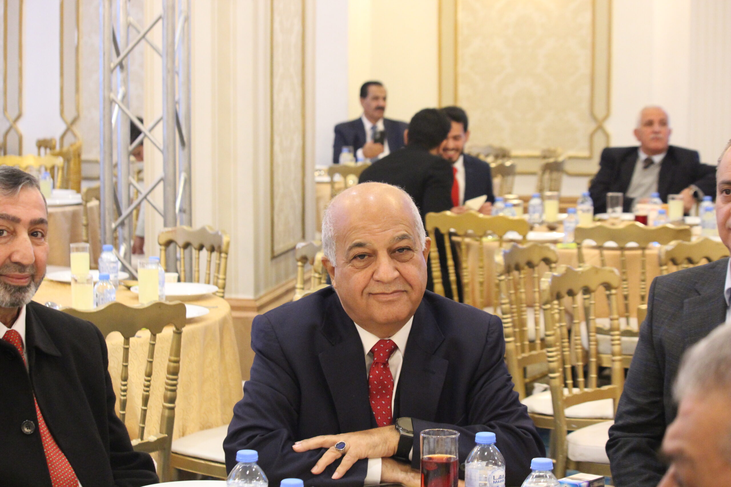 الكابتن الطيار دريد اللواما يولم بمناسبة زفاف نجله