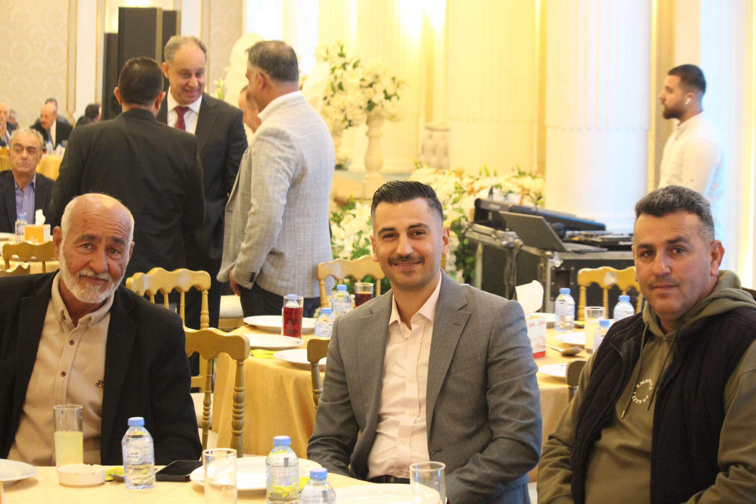 الكابتن الطيار دريد اللواما يولم بمناسبة زفاف نجله