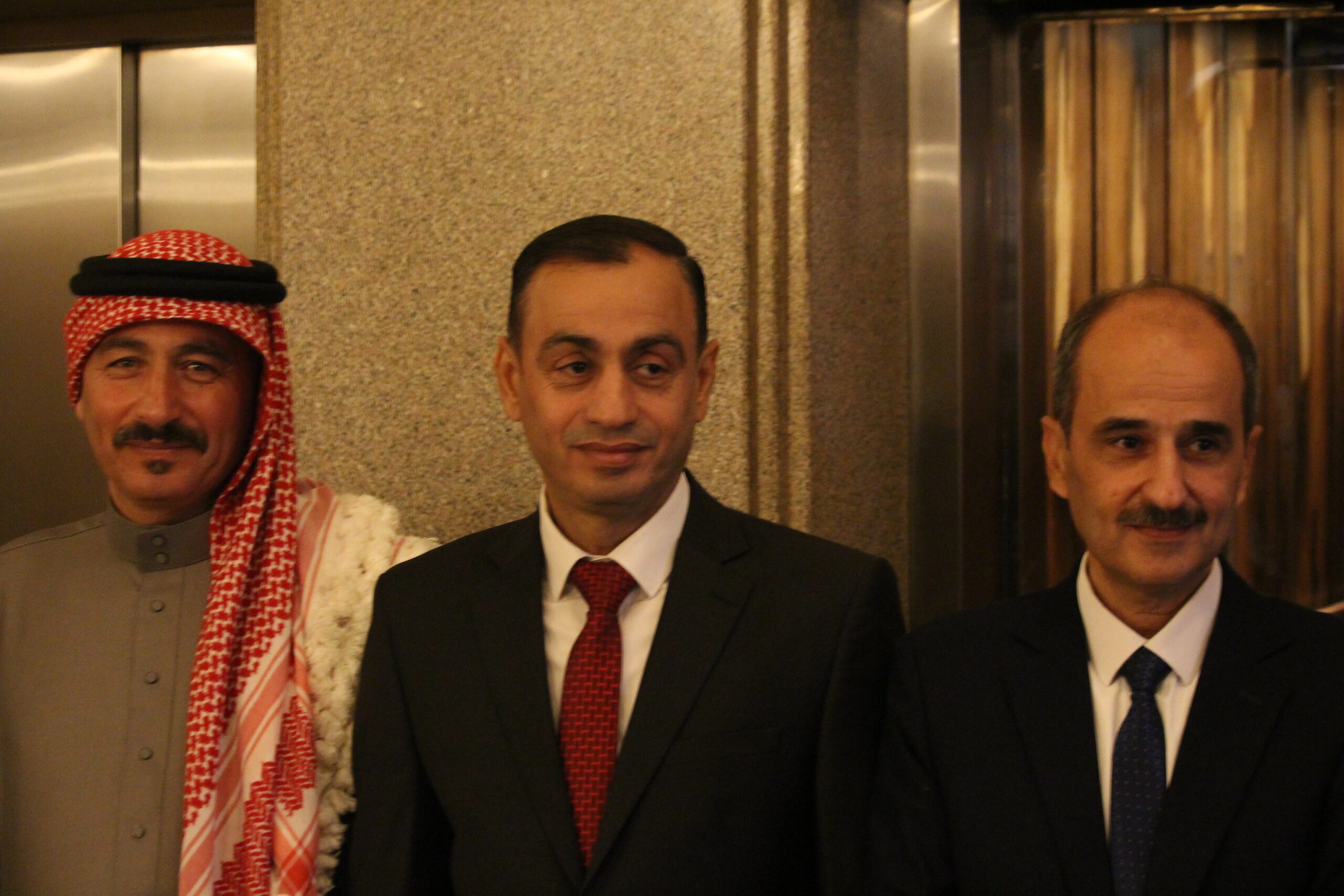 الكابتن الطيار دريد اللواما يولم بمناسبة زفاف نجله