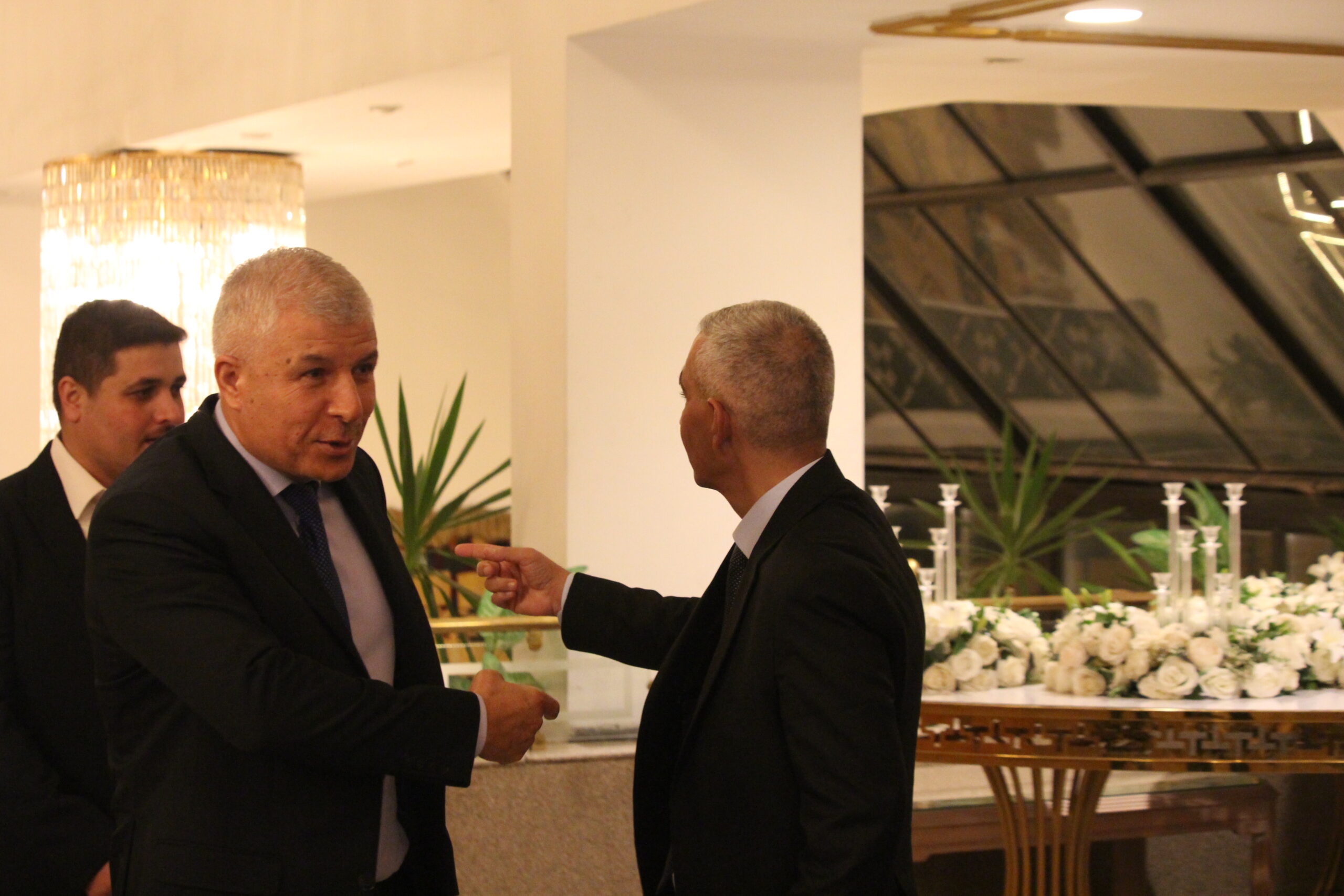 الكابتن الطيار دريد اللواما يولم بمناسبة زفاف نجله