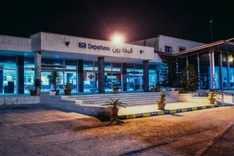 ترخيص مطار عمان المدني الشهر الحالي