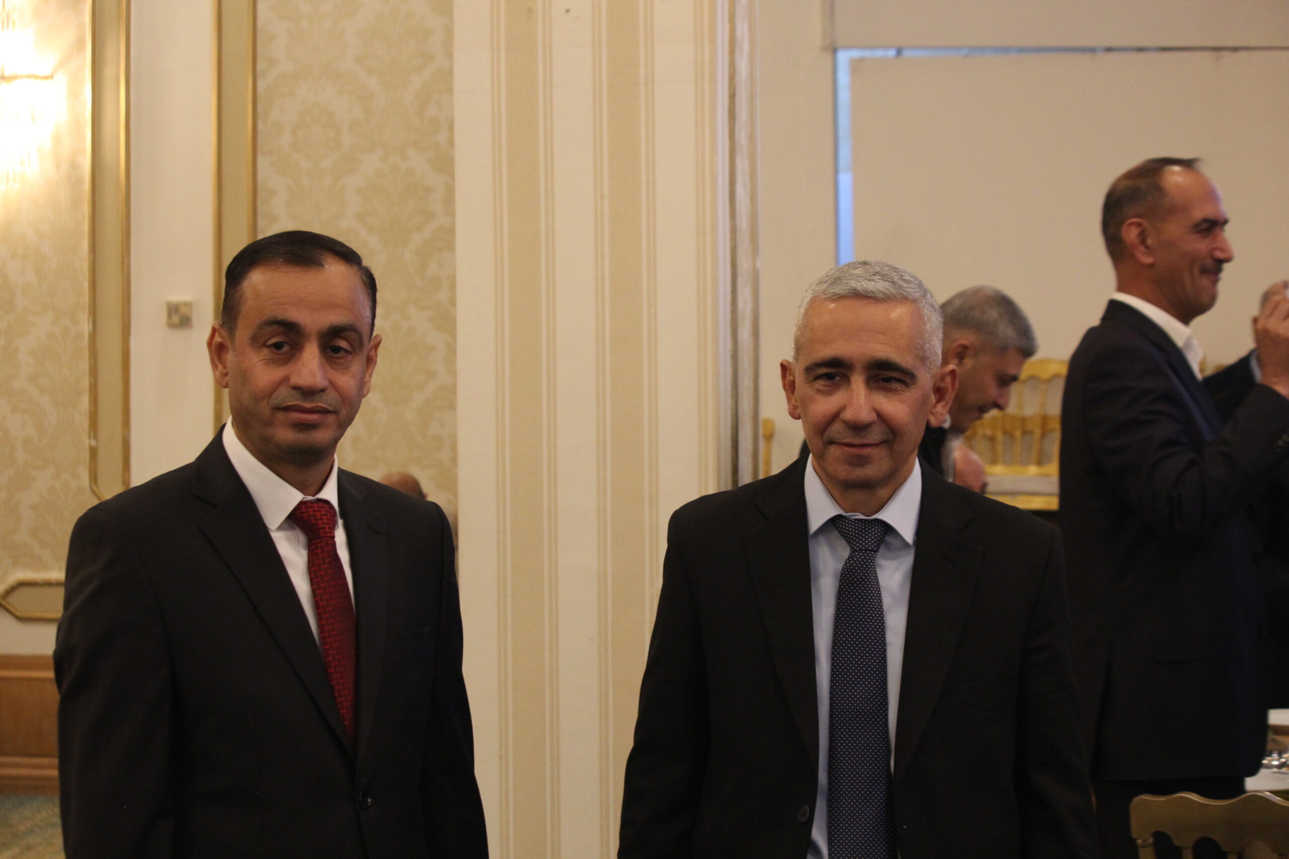 الكابتن الطيار دريد اللواما يولم بمناسبة زفاف نجله