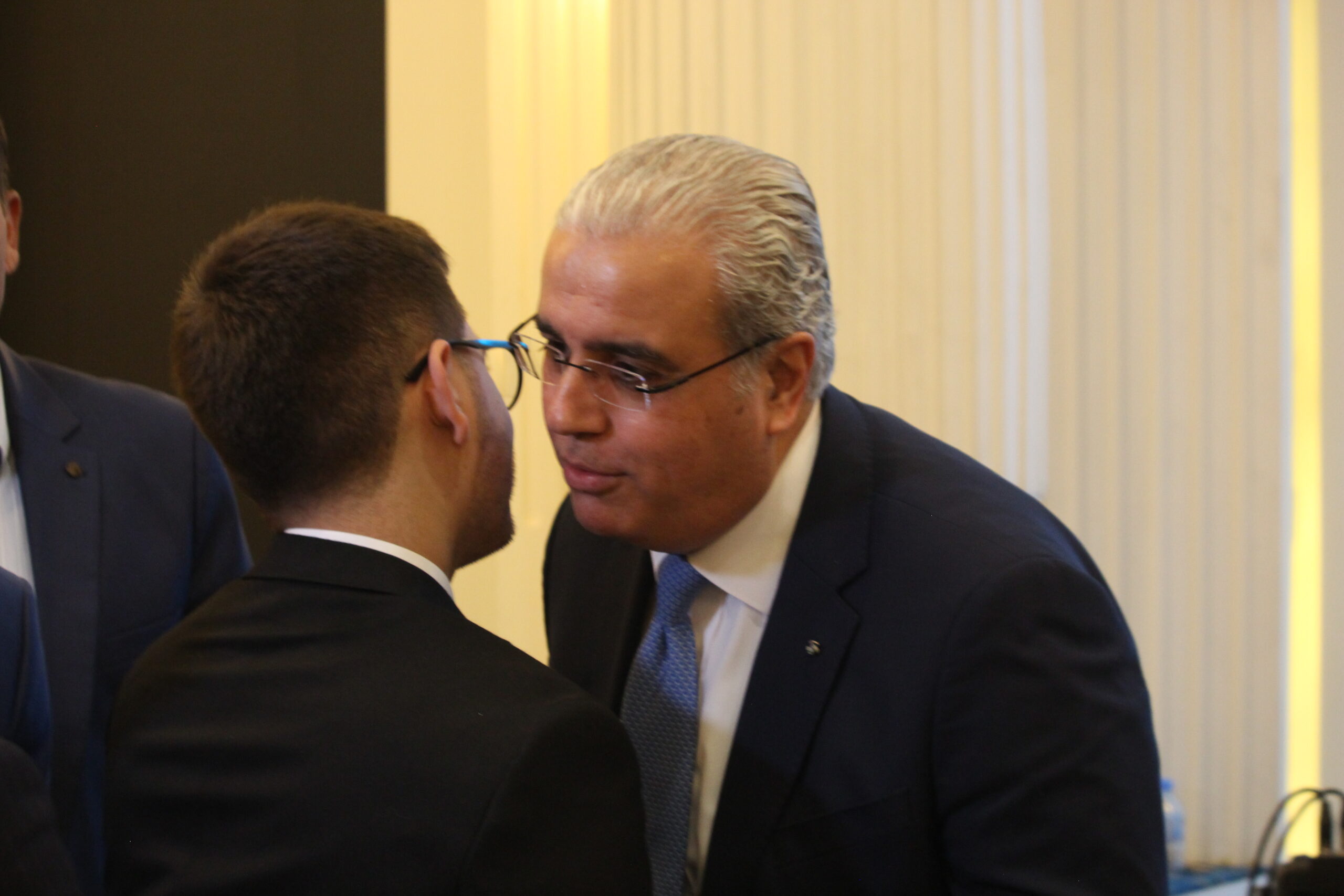 الكابتن الطيار دريد اللواما يولم بمناسبة زفاف نجله