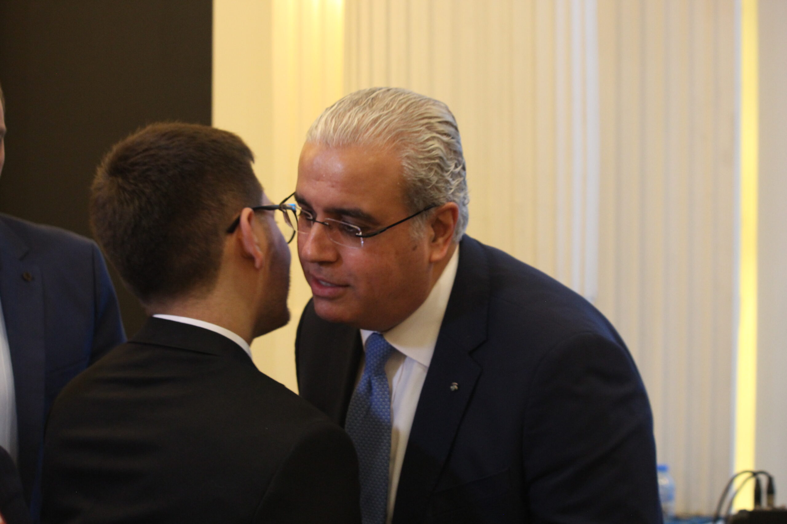 الكابتن الطيار دريد اللواما يولم بمناسبة زفاف نجله