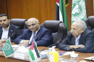 مجمع اللغة العربية ونقابة الصحفيين يعززان التعاون لحماية اللغة العربية في الإعلام