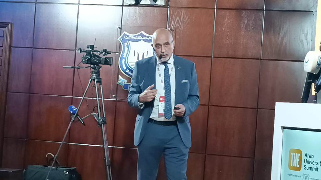 بالصور .. حفل افتتاح وفعاليات اليوم الأول لقمة " التايمز 2025" في عمان الاهلية