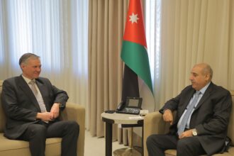 القاضي يلتقي السفير البريطاني