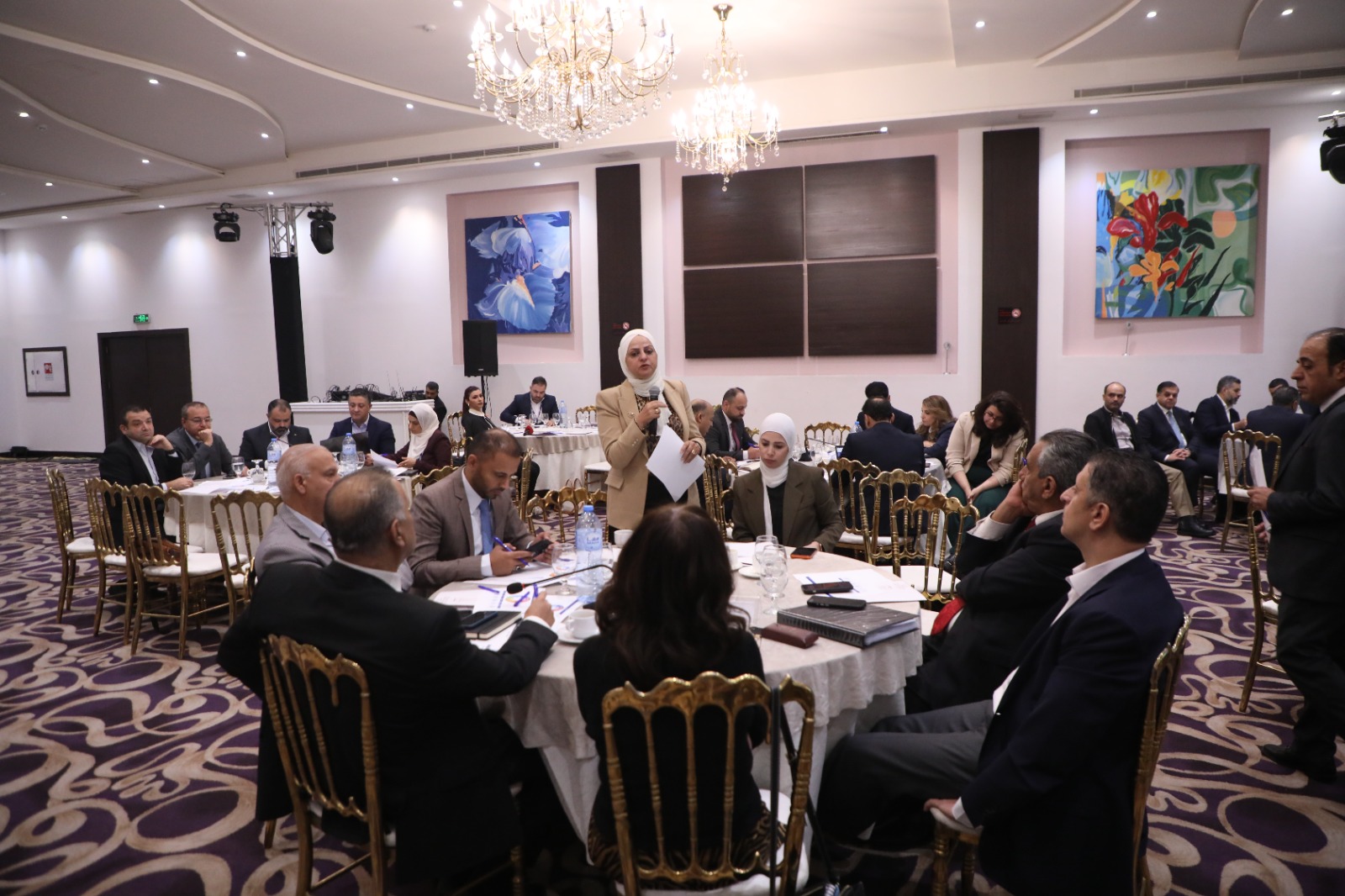 وزير السياحة والآثار يستعرض الإطار العام لإستراتيجية السياحة في الأردن للأعوام 2026-2029