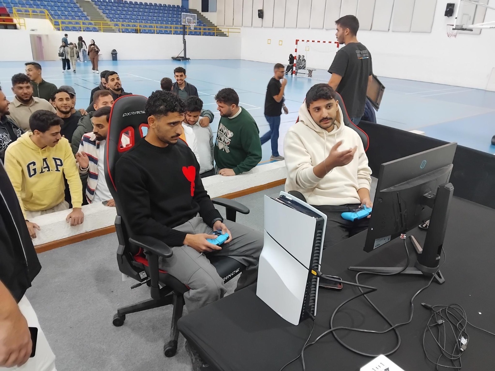 صورة حول : جامعة البترا تتأهل لنهائيات بطولة الجامعات للرياضات الإلكترونية جامعة البترا تتأهل لنهائيات بطولة الجامعات للرياضات الإلكترونية