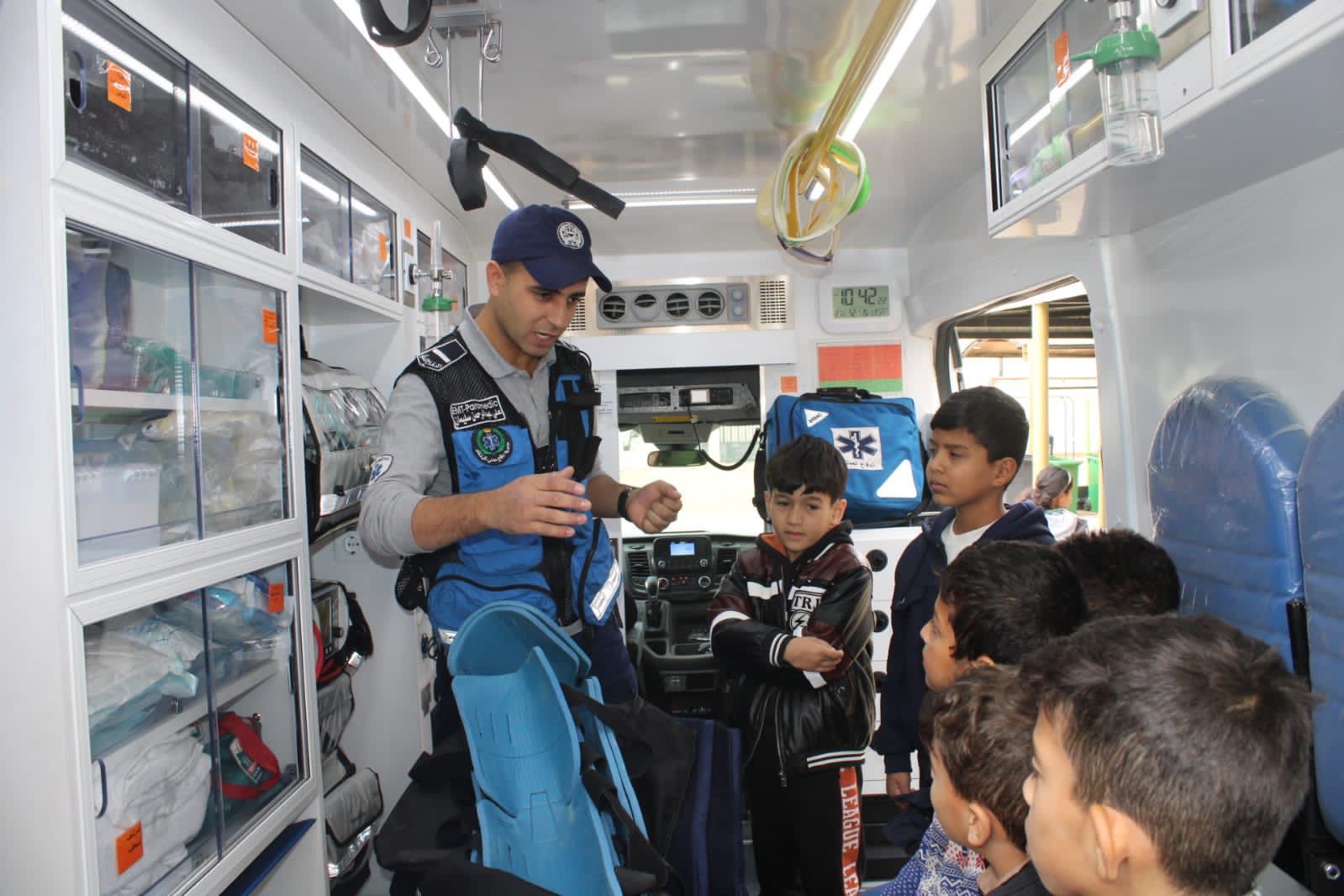 صورة حول : مديرية الأمن العام تطلق برنامج "المسعف الصغير" مديرية الأمن العام تطلق برنامج "المسعف الصغير"