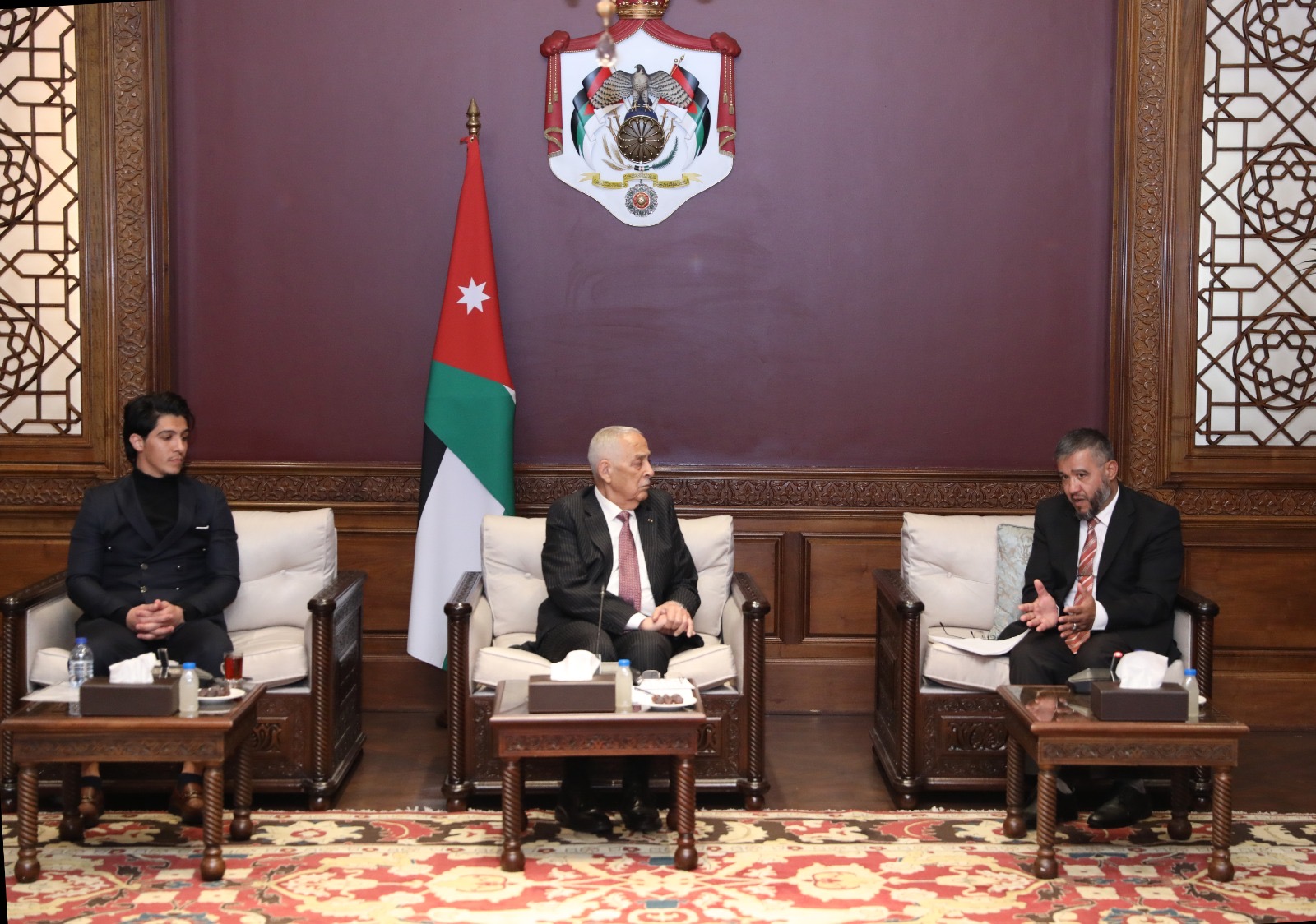 صورة حول : العيسوي: حكمة الملك صمام أمان للأردن ومحرّك مسيرة التحديث الشامل العيسوي: حكمة الملك صمام أمان للأردن ومحرّك مسيرة التحديث الشامل