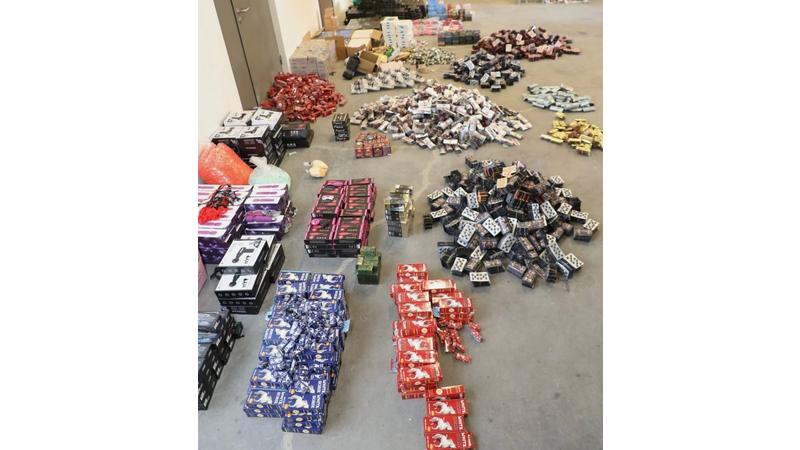 صورة حول : منشطات جنسية وأدوية منتهية الصلاحية.. الجمارك تضبط مواد مهربة بكميات كبيرة منشطات جنسية وأدوية منتهية الصلاحية.. الجمارك تضبط مواد مهربة بكميات كبيرة