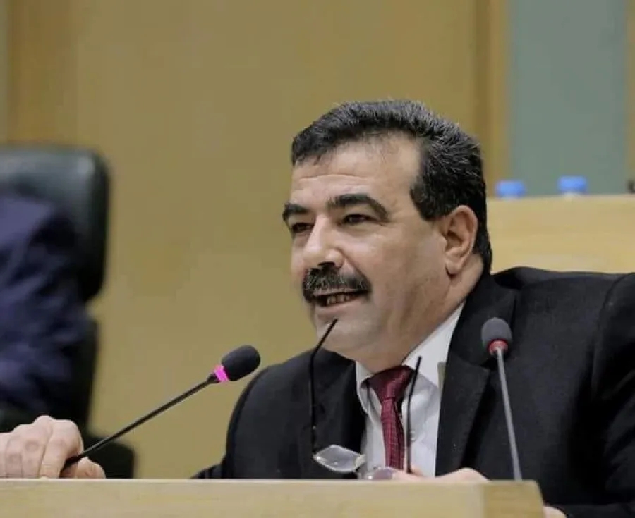 صورة حول : الزواهرة ينتقد موازنة 2026 ويطالب بدعم المحافظات وتحسين الخدمات الزواهرة ينتقد موازنة 2026 ويطالب بدعم المحافظات وتحسين الخدمات