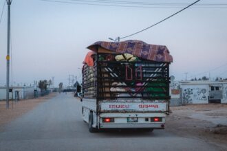 أكثر من 3 ملايين سوري عادوا بعد سقوط الأسد لكن التمويل الدولي يهدد استمرار العودة