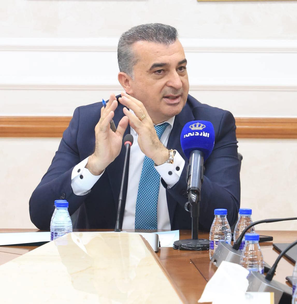 الخارجية النيابية" تدين بشدة اقتحام مقر "الأونروا" في الشيخ جراح