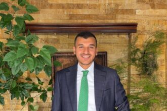 عون الدباس الف مبروك عقد القران