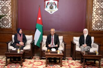 عاجل | العيسوي: التلاحم الوطني وحكمة الملك ركيزة صلبة للمؤسسية الوطنية