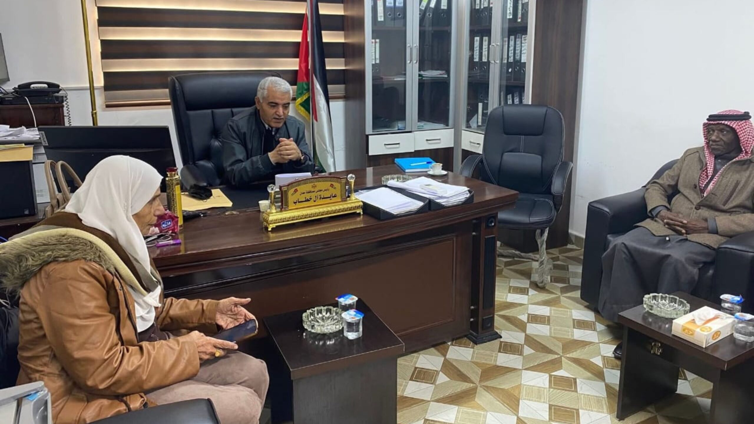 محافظ معان يناقش الاستعدادات للمؤتمر الاستثماري