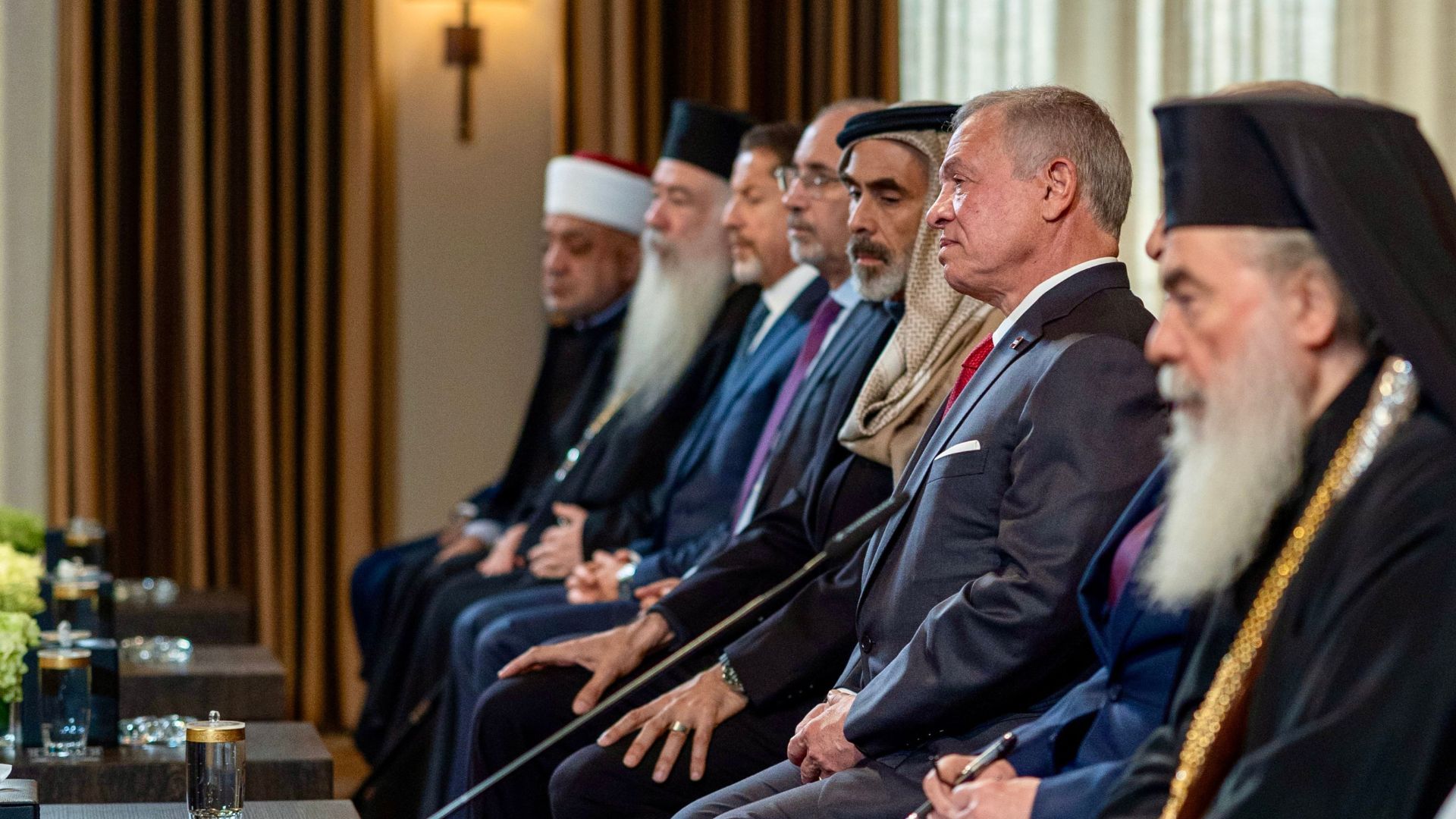 الملك عبدالله يؤكد حماية المقدسات في القدس