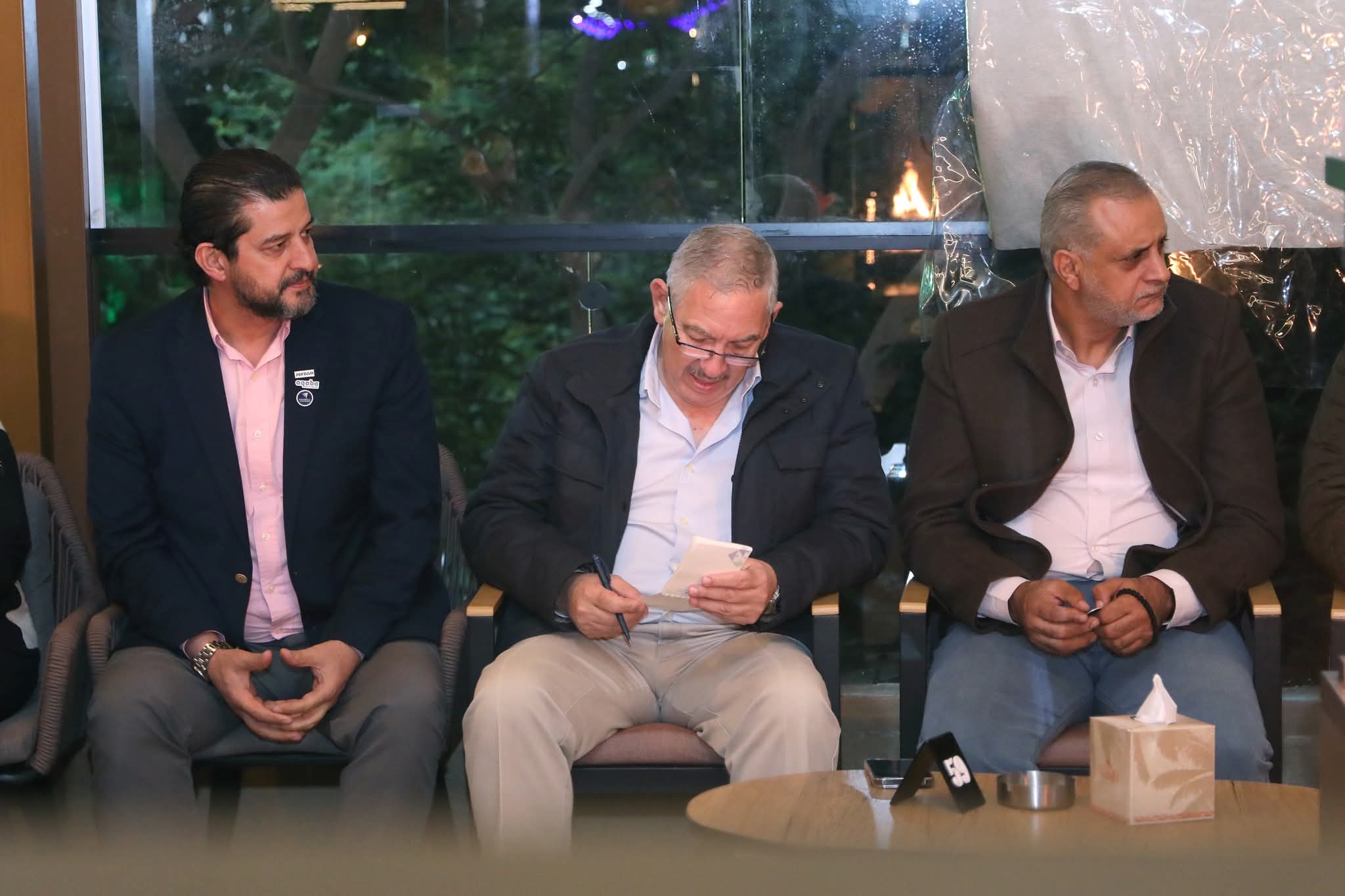 رئيس سلطة العقبة يؤكد أهمية إشراك الشباب بالقرار