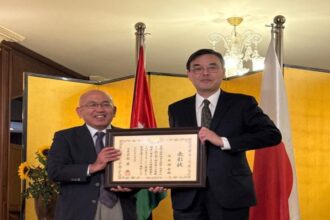 السفير الياباني بالأردن يؤكد دعم بلاده الكامل للأونرو