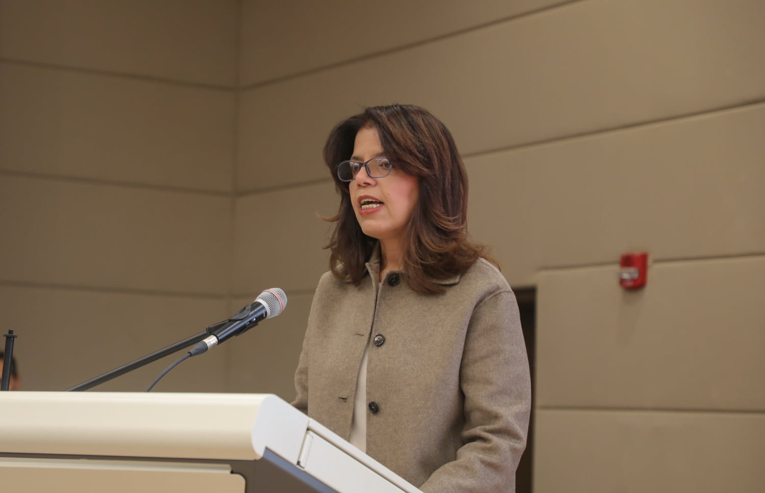 الجامعة الهاشمية تعقد جلسة نقاشية حول العنف ضد المرأة