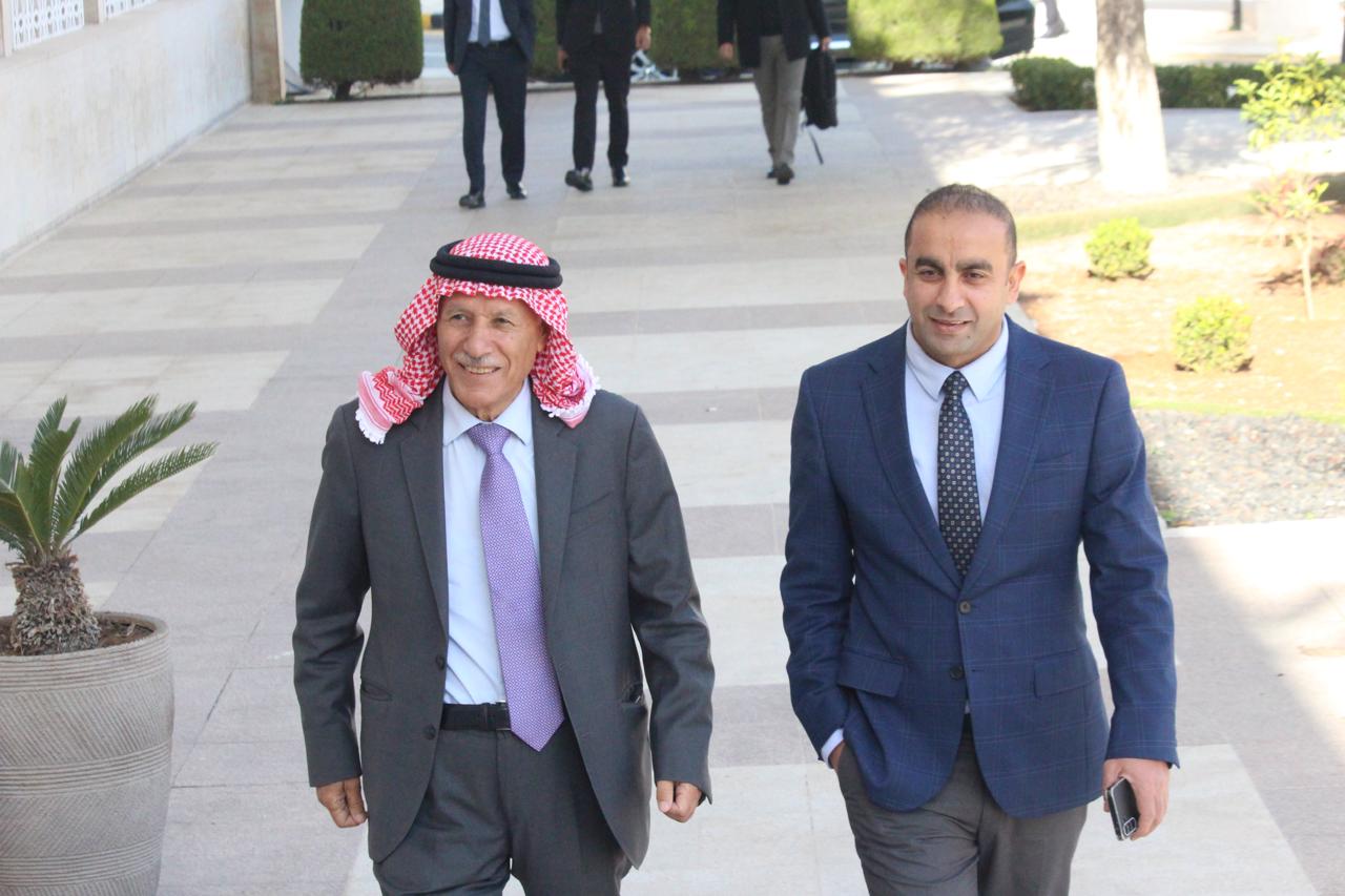 بالصور والفيديو… لقطات قبيل انطلاق جلسة النواب اليوم