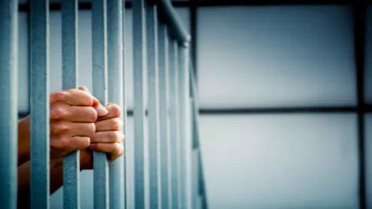 إعدام طبيب شنقاً بعد قتله زوجته وأفراد عائلتها في أربيل