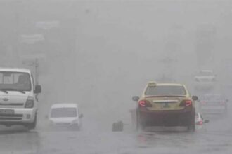 الطقس: أجواء باردة وأمطار غزيرة وتحذيرات من السيول