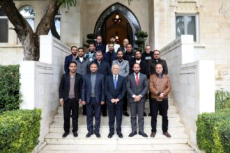 عاجل | العيسوي: الشباب والأسرة التربوية محل اهتمام الملك وولي العهد وشركاء في تعزيز الوعي الوطني وصورة الأردن