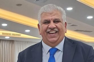 عاجل | رئيس الجامعة الأمريكية في مادبا يقدّم استقالته