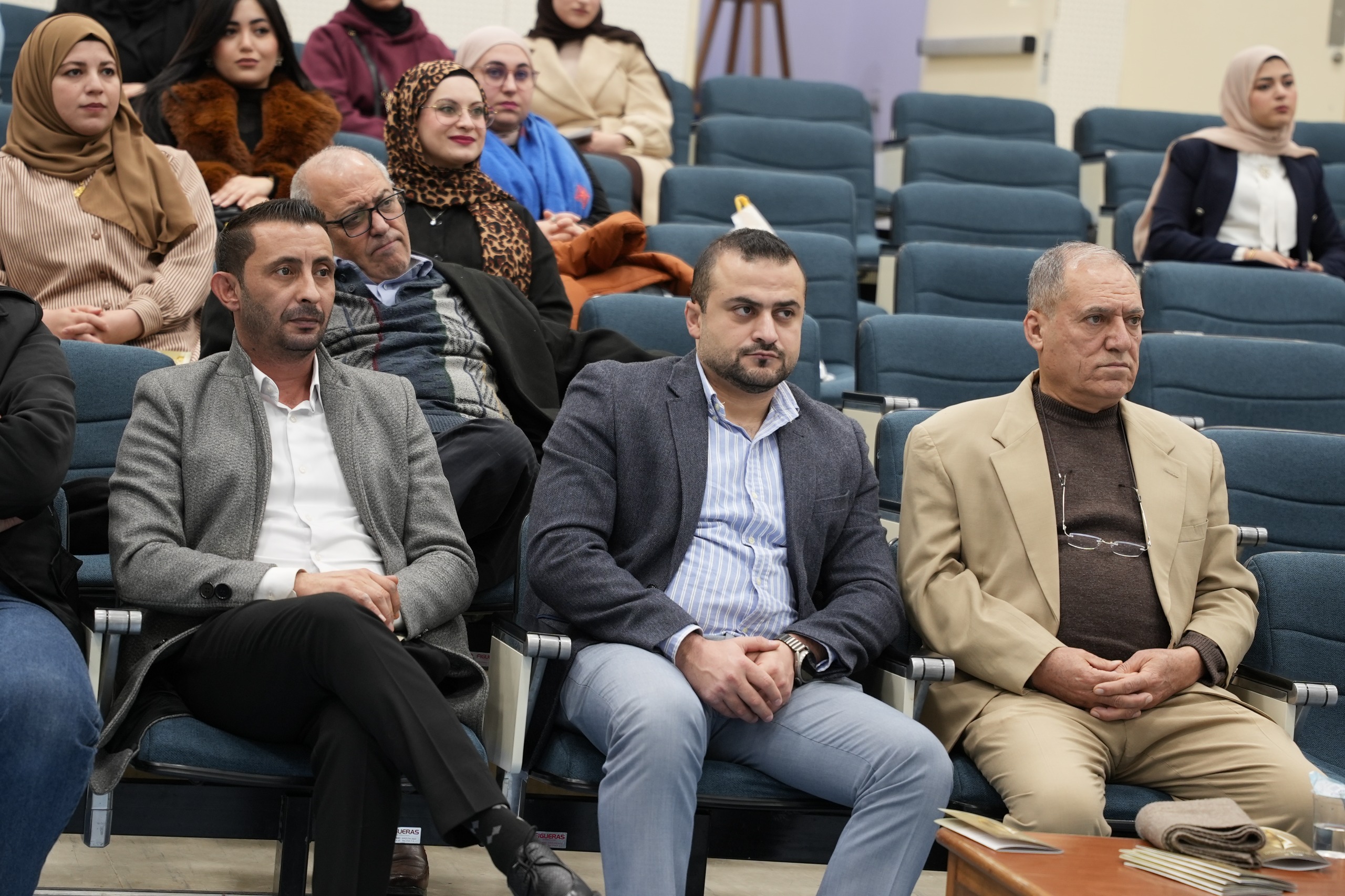 "صناعة عمان" تحاضر حول مؤتمر (ديتيكيس 2026) في "العلوم والتكنولوجيا"