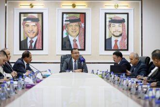 " الإدارية النيابية" تبحث مطالب موظفين في دائرة ضريبة الدخل