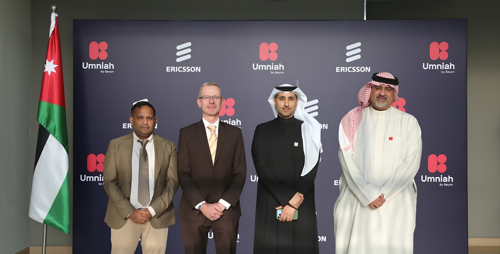 صورة حول : وإريكسون تطلقان شراكة جديدة لبناء الجيل المقبل من الاتصال في الأردن وإريكسون تطلقان شراكة جديدة لبناء الجيل المقبل من الاتصال في الأردن