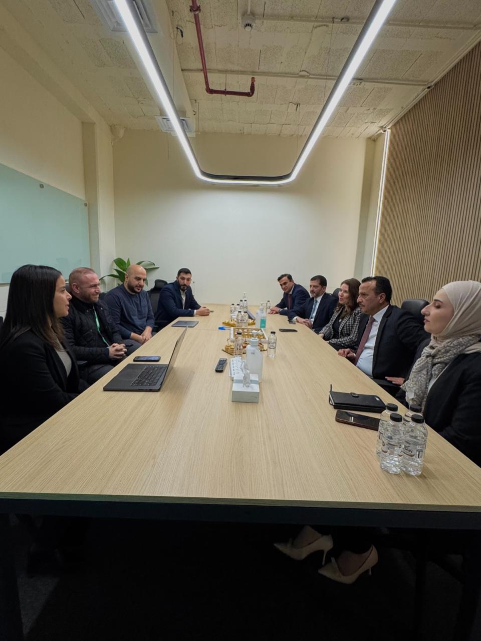 مجلس مفوضي هيئة الاتصالات يزور شركة "كريم " .. صور