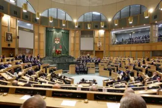 لجان نيابية تناقش قوانين وقضايا اليوم الأربعاء 