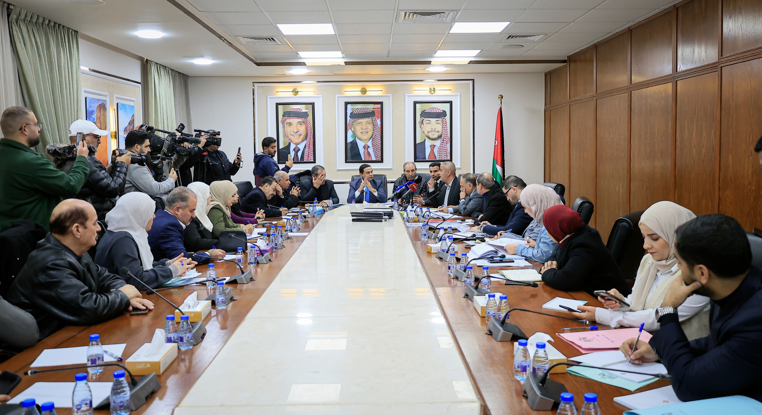 صورة حول : رئيس لجنة الطاقة النيابية: مناقشة اتفاقية تعدين النحاس تتم وفق مسار مؤسسي وبعيدًا عن أي أحكام مسبقة رئيس لجنة الطاقة النيابية: مناقشة اتفاقية تعدين النحاس تتم وفق مسار مؤسسي وبعيدًا عن أي أحكام مسبقة